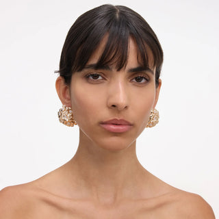 SELF PORTRAIT Gold Flower Cluster Earrings